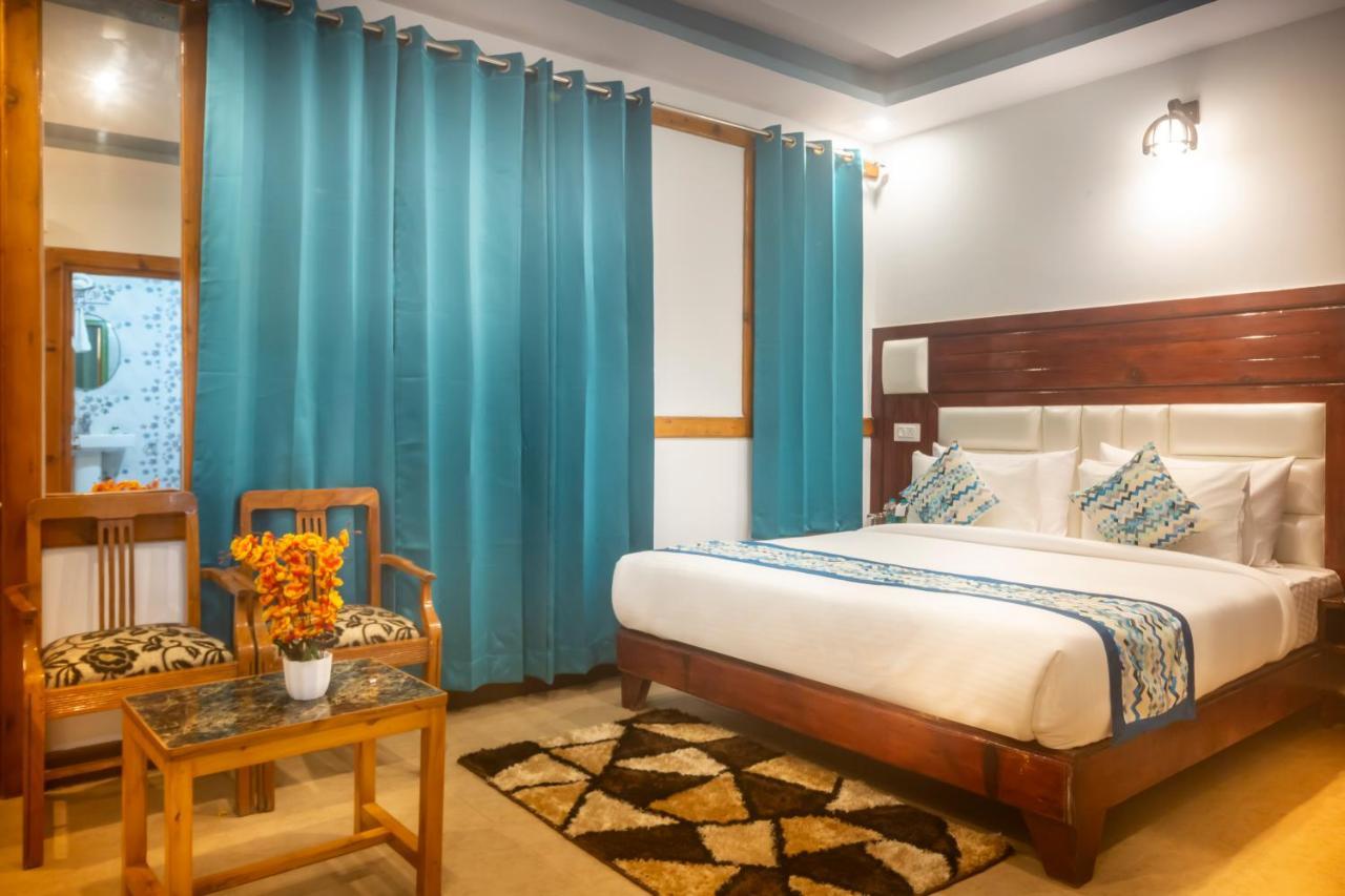 Golden Oak Bed & Breakfast Shimla Luaran gambar
