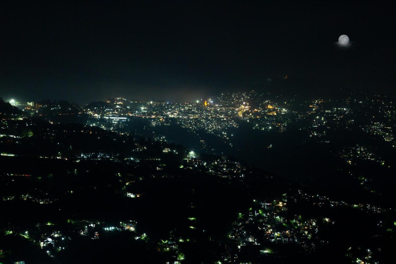 Golden Oak Bed & Breakfast Shimla Luaran gambar